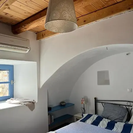 Σπίτι διακοπών Maison De Pour 6 Personnes *