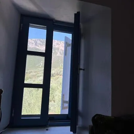 Maison De Pour 6 Personnes *