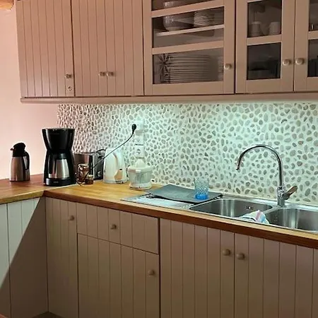 Дом отдыха Maison De Pour 6 Personnes