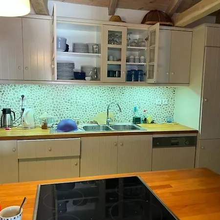Maison De Pour 6 Personnes Holiday home