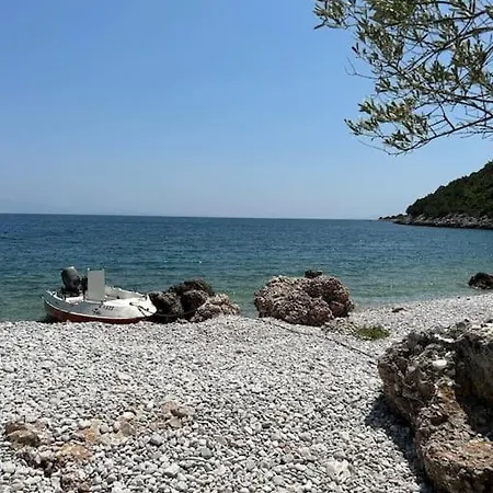 Maison De Pour 6 Personnes *