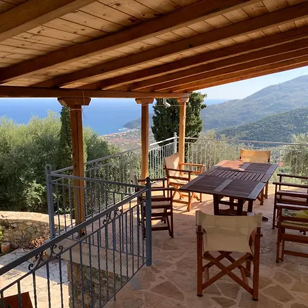 Maison De Pour 6 Personnes Holiday home *
