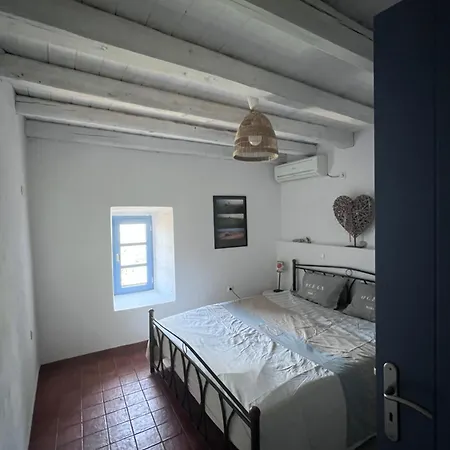 Σπίτι διακοπών Maison De Pour 6 Personnes