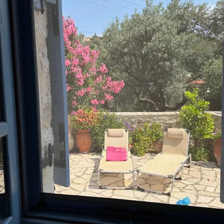 Maison De Pour 6 Personnes Тирос