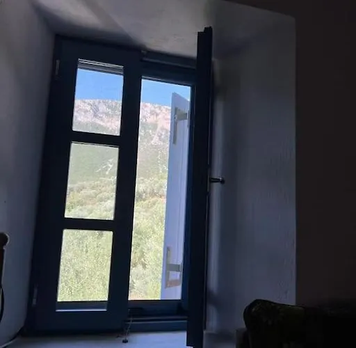 Maison De Pour 6 Personnes *