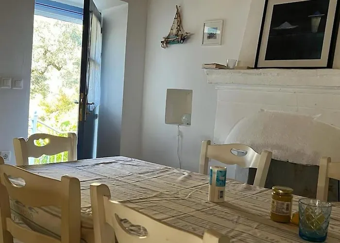 Maison De Pour 6 Personnes * Tirós